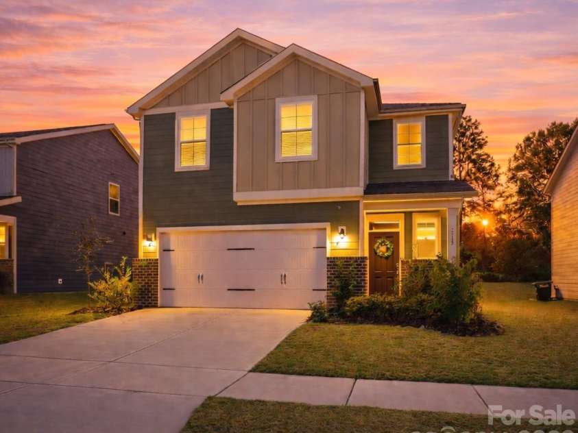 2132 Blue Sky Meadows Drive, Monroe, NC 28110.  MLS# CAR4319373, YatesRealty ID 8167. 