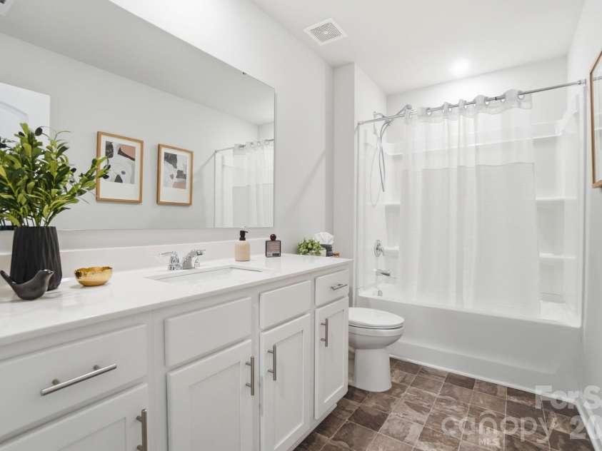 2132 Blue Sky Meadows Drive, Monroe, NC 28110.  MLS# CAR4319373, YatesRealty ID 8167. 