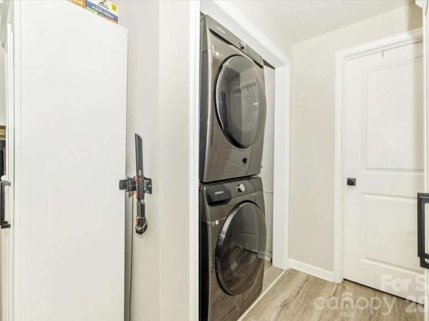 126 Laura Road, Mooresville, NC 28117.  MLS# CAR4326763, YatesRealty ID 8169. 
