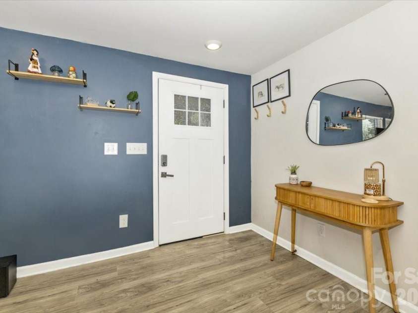 126 Laura Road, Mooresville, NC 28117.  MLS# CAR4326763, YatesRealty ID 8169. 