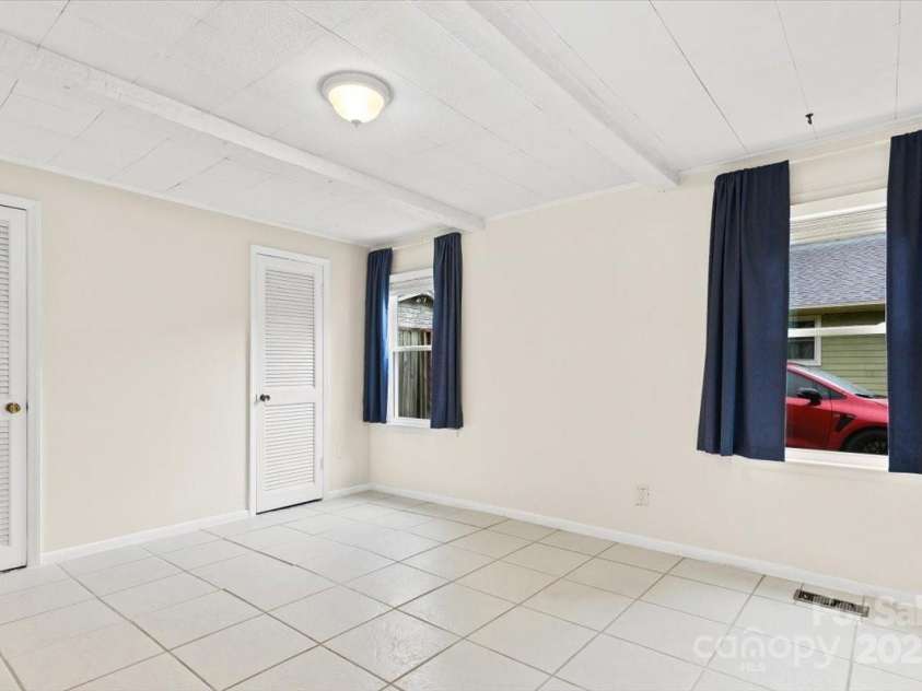 54 Fairview Street, Asheville, NC 28803.  MLS# CAR4237978, YatesRealty ID 8169. Second bedroom
