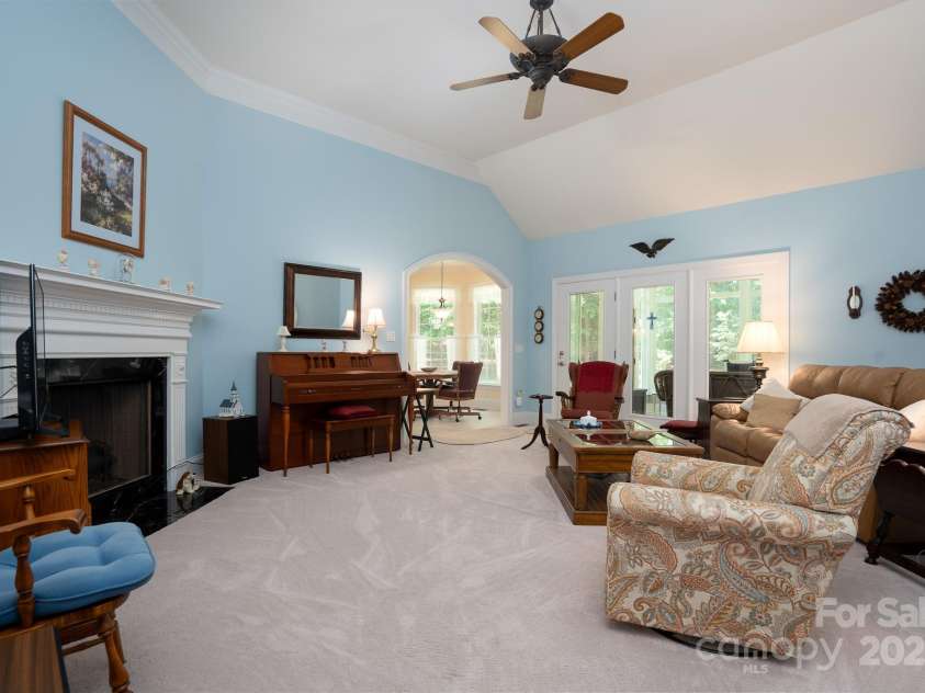 119 Barton Place, Mooresville, NC 28117.  MLS# CAR4218904, YatesRealty ID 817. Living room