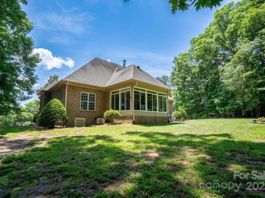 119 Barton Place, Mooresville, NC 28117.  MLS# CAR4218904, YatesRealty ID 817. Rear yard