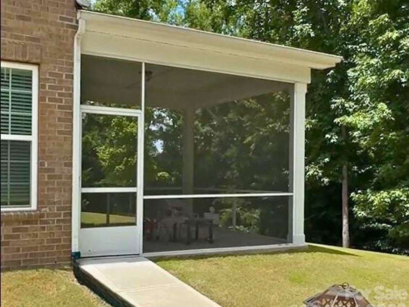 2044 Sweet William Drive, Harrisburg, NC 28075.  MLS# CAR4334034, YatesRealty ID 8170. 