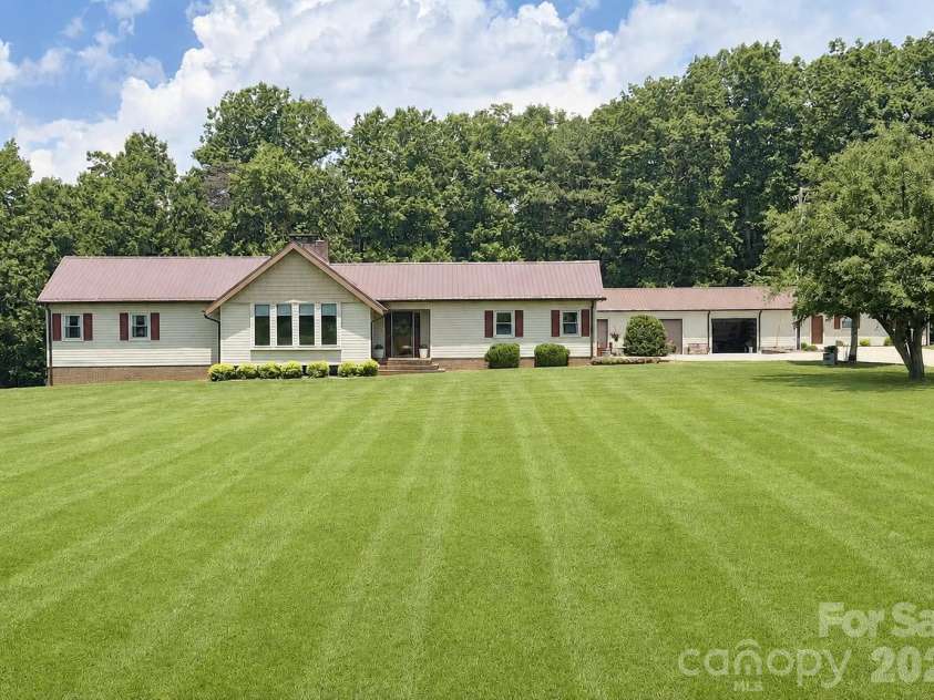 1368 Cajah Mountain Road, Hudson, NC 28638.  MLS# CAR4364291, YatesRealty ID 8171. 