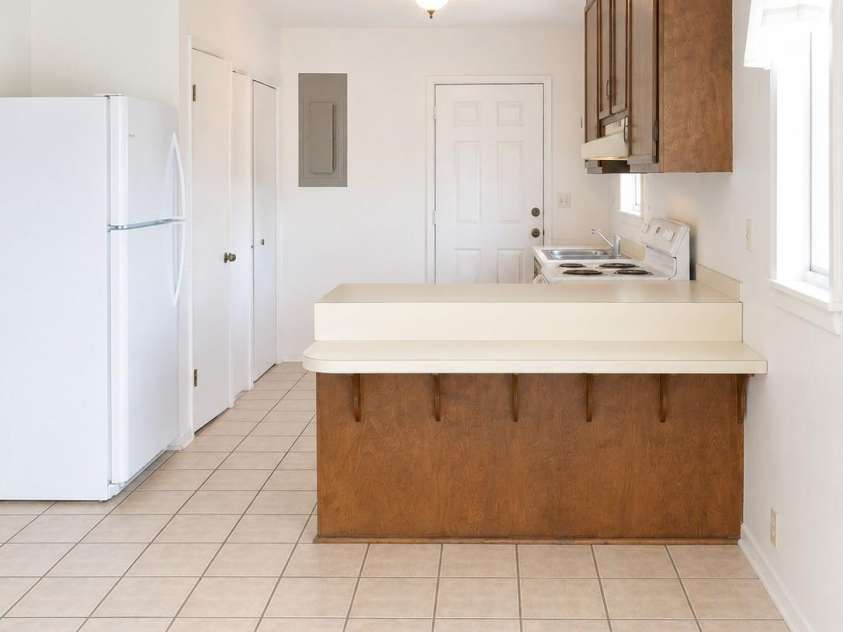 1368 Cajah Mountain Road, Hudson, NC 28638.  MLS# CAR4364291, YatesRealty ID 8171. Eat At Bar