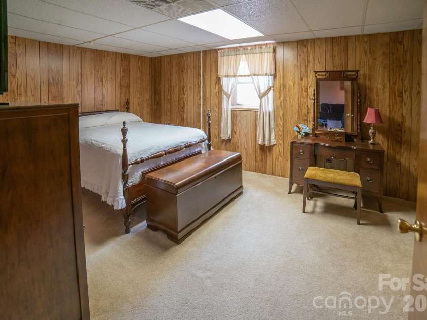 1368 Cajah Mountain Road, Hudson, NC 28638.  MLS# CAR4364291, YatesRealty ID 8171. Spacious Lower Level Bdrm