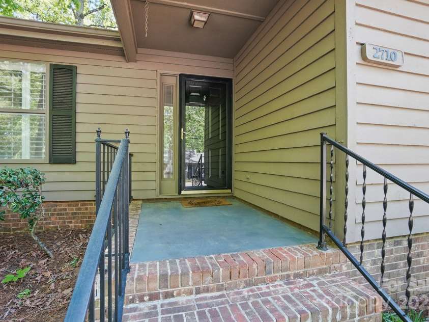 2710 Red Bud Lane, Fort Mill, SC 29715.  MLS# CAR4249291, YatesRealty ID 8172. 