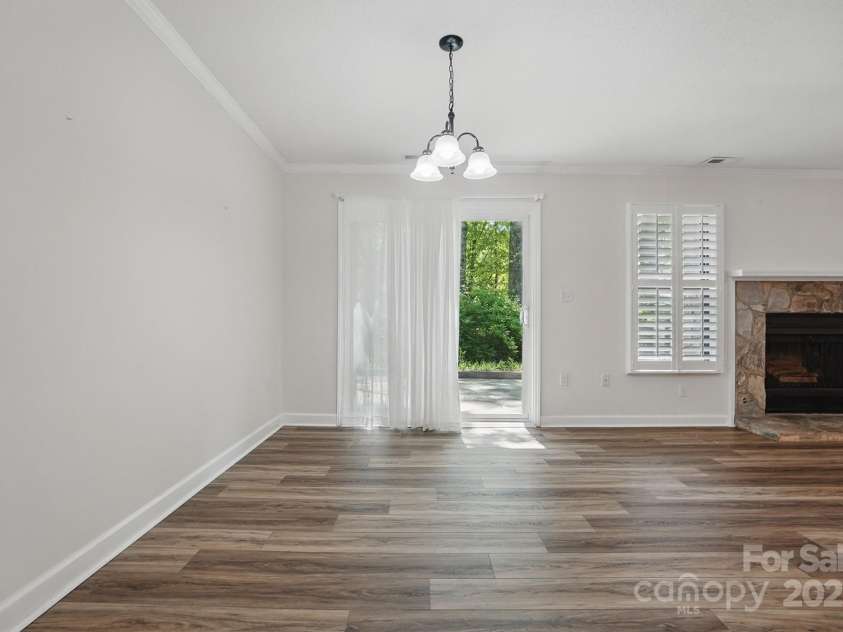 2710 Red Bud Lane, Fort Mill, SC 29715.  MLS# CAR4249291, YatesRealty ID 8172. 
