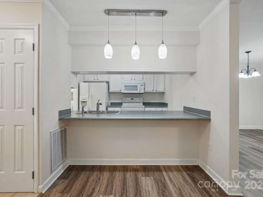 2710 Red Bud Lane, Fort Mill, SC 29715.  MLS# CAR4249291, YatesRealty ID 8172. 