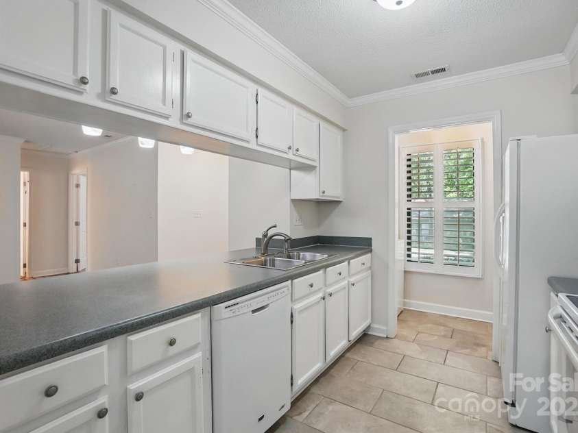 2710 Red Bud Lane, Fort Mill, SC 29715.  MLS# CAR4249291, YatesRealty ID 8172. 