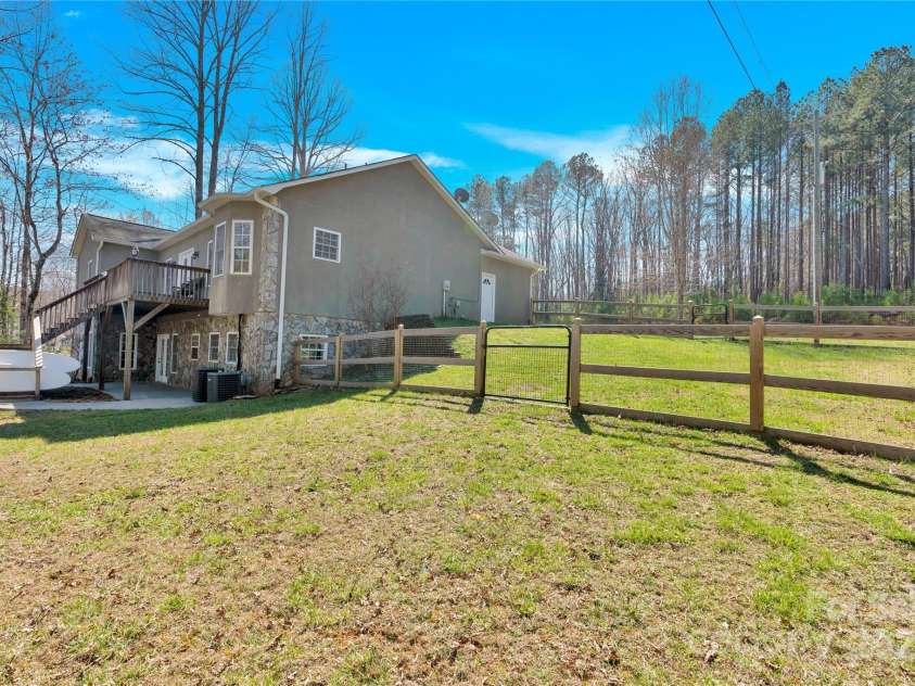 412 Wildlife Road, Troutman, NC 28166.  MLS# CAR4212088, YatesRealty ID 8174. 