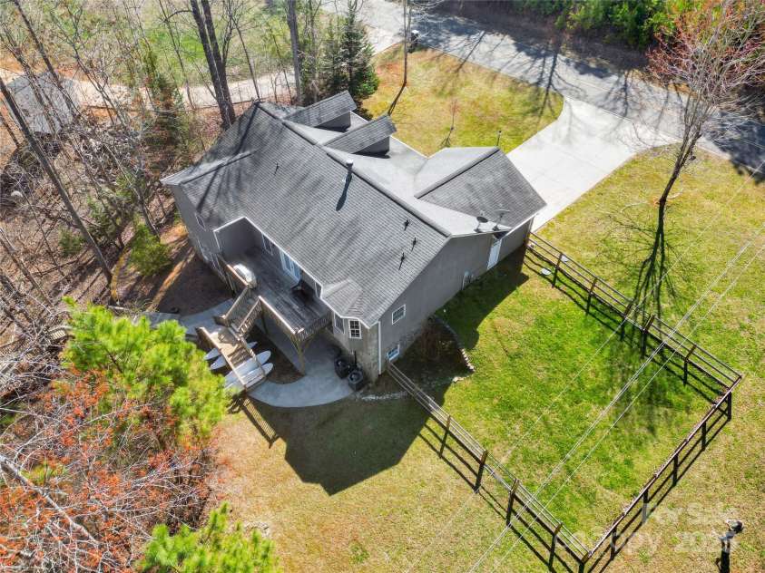 412 Wildlife Road, Troutman, NC 28166.  MLS# CAR4212088, YatesRealty ID 8174. 