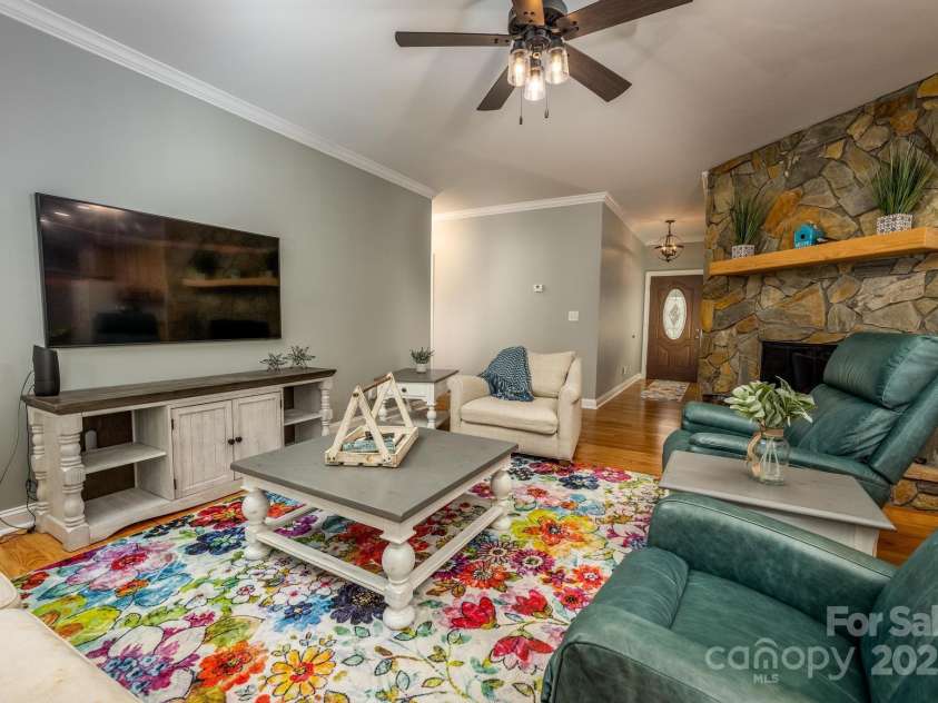 412 Wildlife Road, Troutman, NC 28166.  MLS# CAR4212088, YatesRealty ID 8174. Living Room