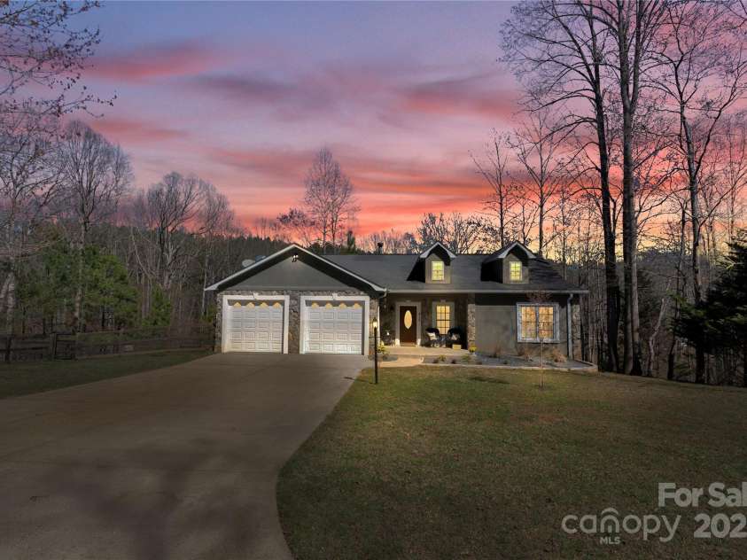 412 Wildlife Road, Troutman, NC 28166.  MLS# CAR4212088, YatesRealty ID 8174. Welcome Home