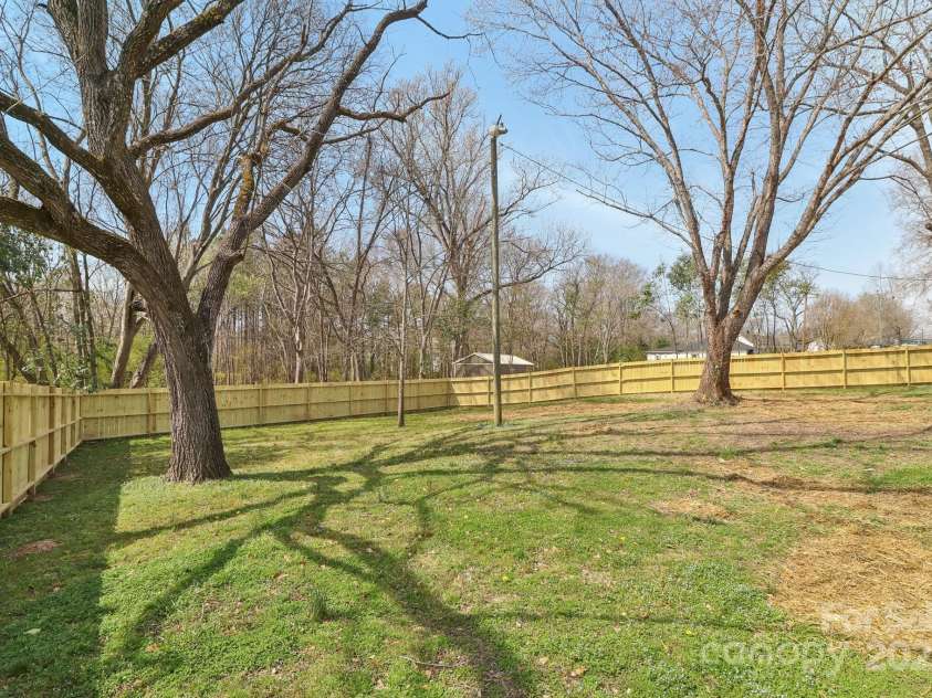 1156 9th Street, Lancaster, SC 29720.  MLS# CAR4233323, YatesRealty ID 8175. 