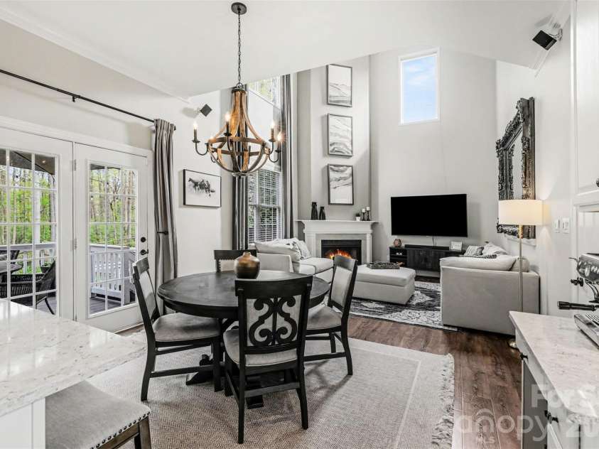 12329 Panthersville Drive, Charlotte, NC 28269.  MLS# CAR4362910, YatesRealty ID 8175. 