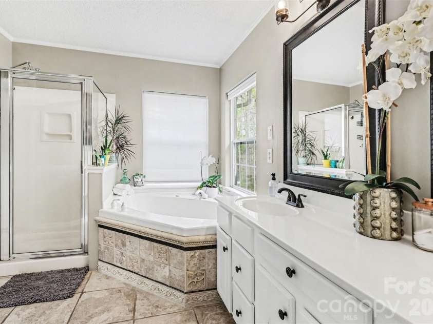 12329 Panthersville Drive, Charlotte, NC 28269.  MLS# CAR4362910, YatesRealty ID 8175. 