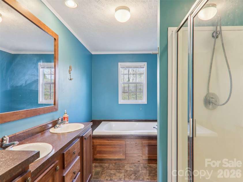 3195 Clear Creek Road, Hendersonville, NC 28792.  MLS# CAR4333995, YatesRealty ID 8176. 