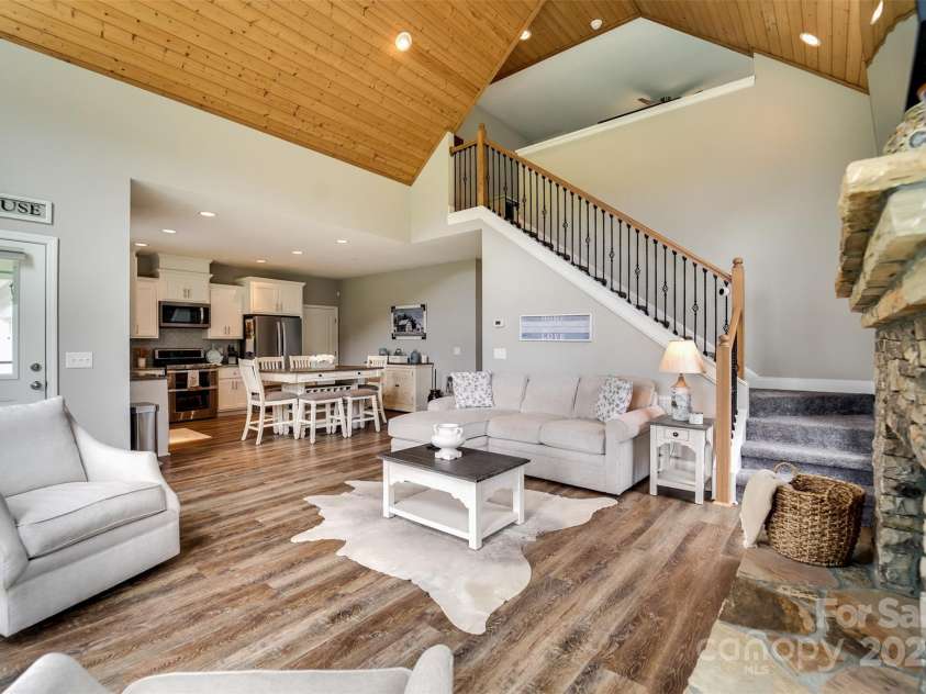 817 Mica City Road, Franklin, NC 28734.  MLS# CAR4214885, YatesRealty ID 8176. 
