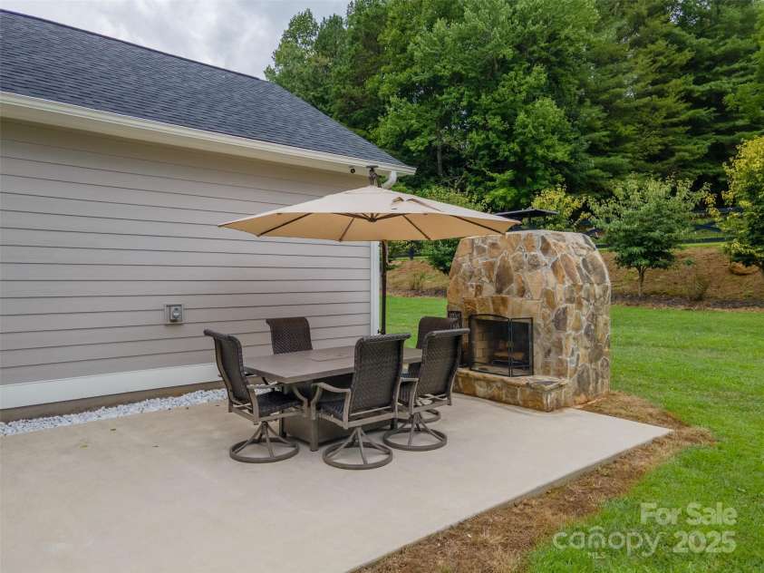817 Mica City Road, Franklin, NC 28734.  MLS# CAR4214885, YatesRealty ID 8176. 
