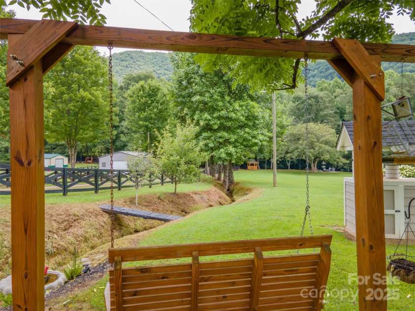 817 Mica City Road, Franklin, NC 28734.  MLS# CAR4214885, YatesRealty ID 8176. 