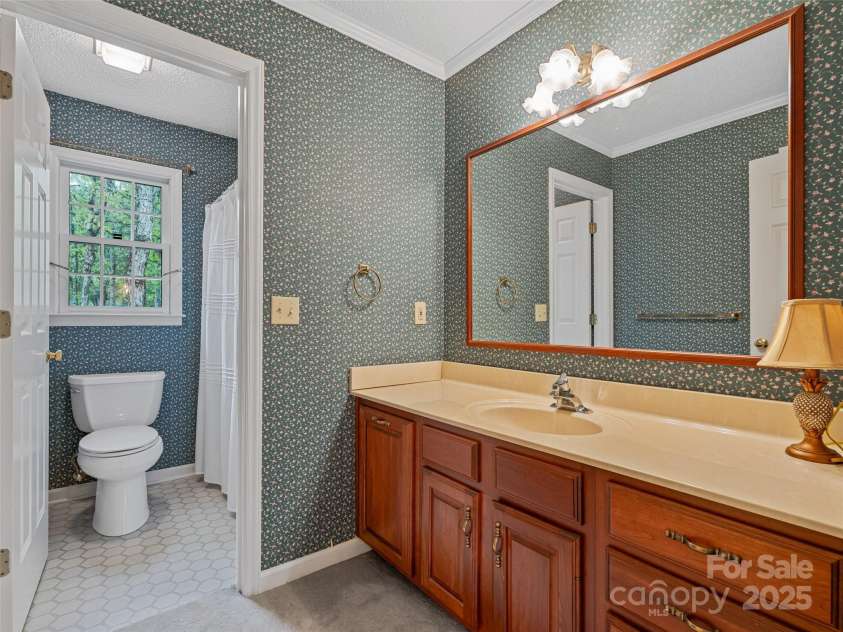 4 Hickory Creek Court, Arden, NC 28704.  MLS# CAR4250860, YatesRealty ID 8177. 