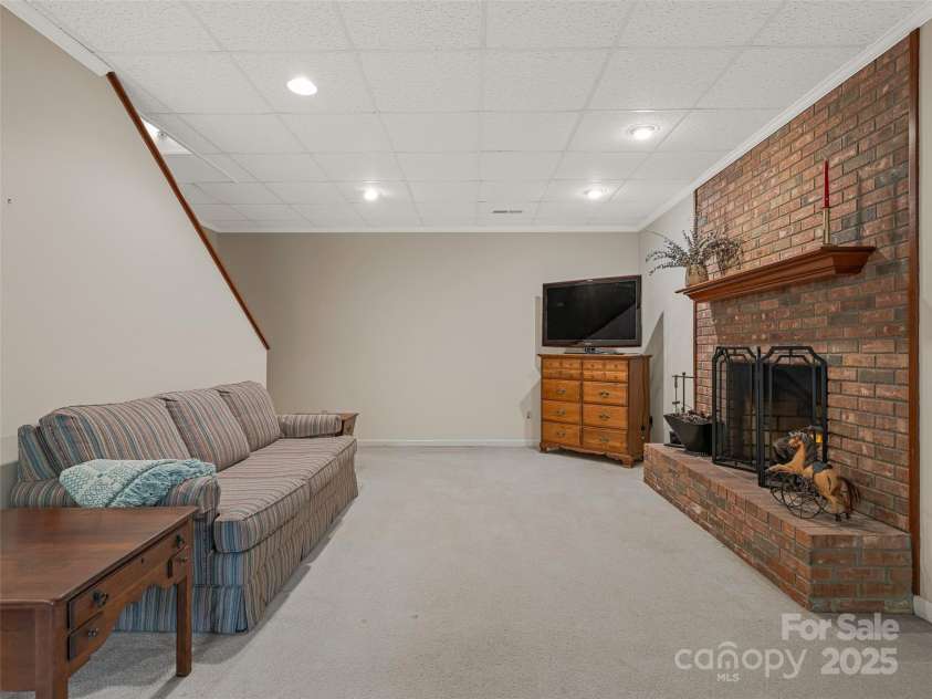 4 Hickory Creek Court, Arden, NC 28704.  MLS# CAR4250860, YatesRealty ID 8177. 