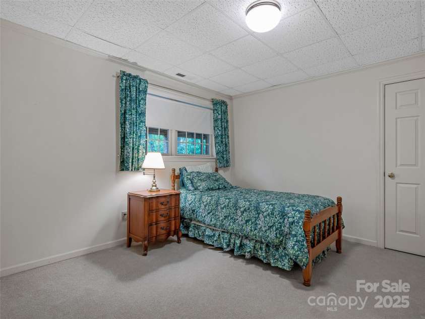 4 Hickory Creek Court, Arden, NC 28704.  MLS# CAR4250860, YatesRealty ID 8177. 