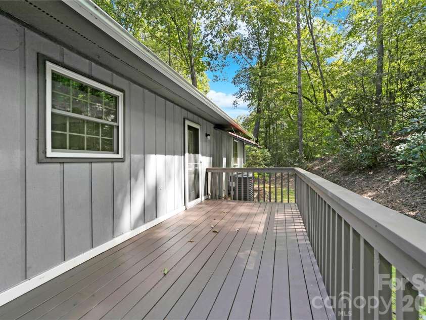 239 Three Mile Knob Road, Pisgah Forest, NC 28768.  MLS# CAR4286259, YatesRealty ID 8178. 