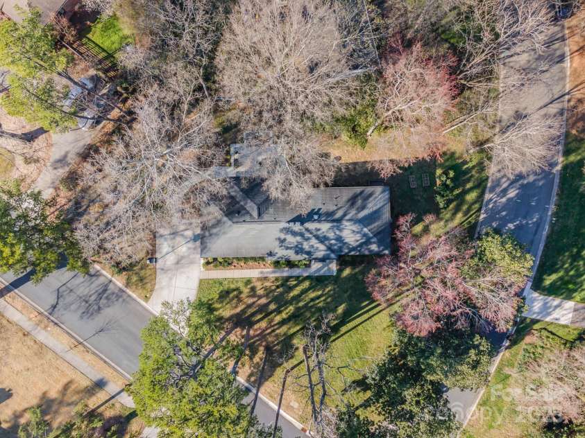 4833 Addison Drive, Charlotte, NC 28211.  MLS# CAR4219283, YatesRealty ID 8178. Aerial