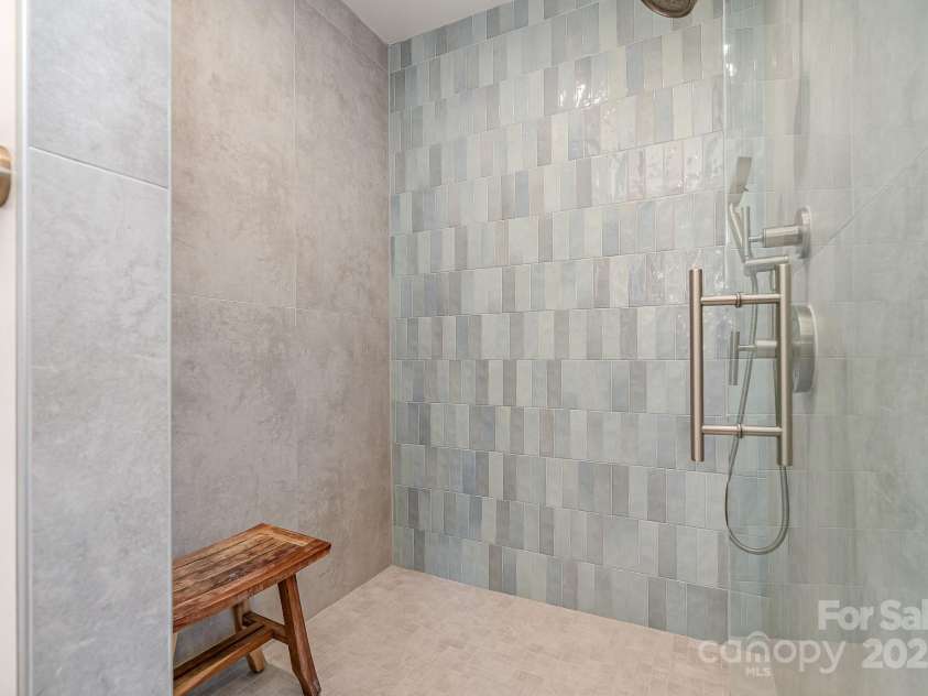 4833 Addison Drive, Charlotte, NC 28211.  MLS# CAR4219283, YatesRealty ID 8178. Primary Shower