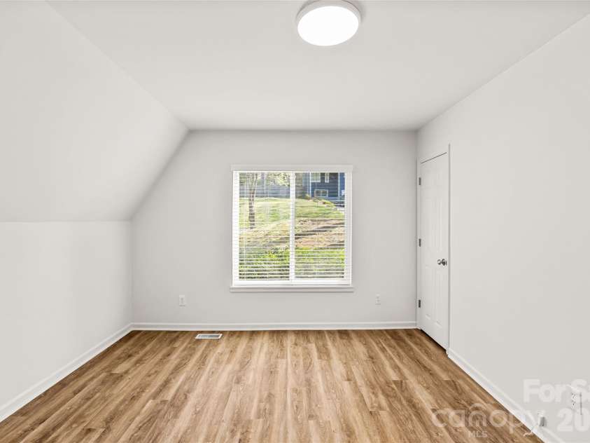 9406 Fairway Ridge Road, Charlotte, NC 28277.  MLS# CAR4358704, YatesRealty ID 8180. 