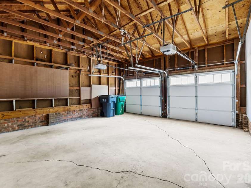 9406 Fairway Ridge Road, Charlotte, NC 28277.  MLS# CAR4358704, YatesRealty ID 8180. 