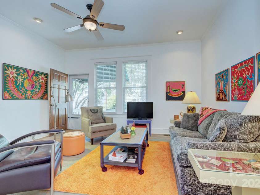 1000 35th Street, Charlotte, NC 28205.  MLS# CAR4244856, YatesRealty ID 8181. 