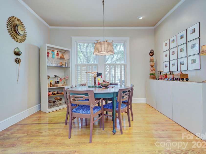 1000 35th Street, Charlotte, NC 28205.  MLS# CAR4244856, YatesRealty ID 8181. 