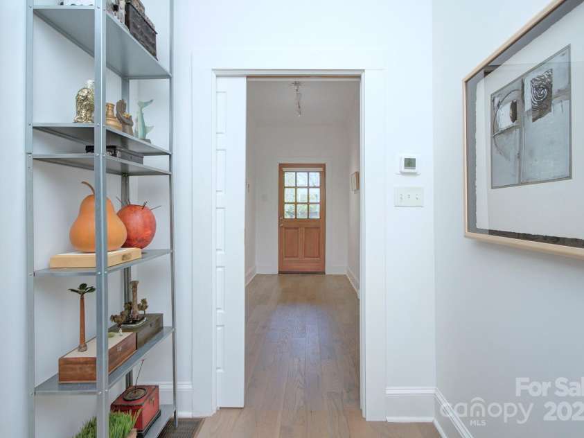 1000 35th Street, Charlotte, NC 28205.  MLS# CAR4244856, YatesRealty ID 8181. 