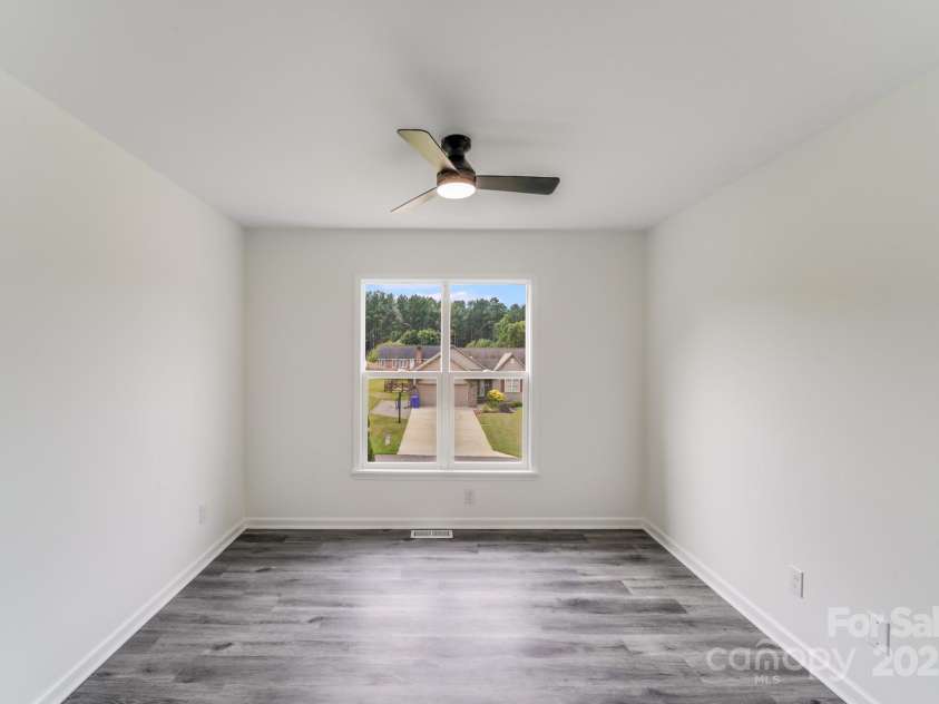 144 Walking Horse Run, Stanley, NC 28164.  MLS# CAR4288143, YatesRealty ID 8182. 