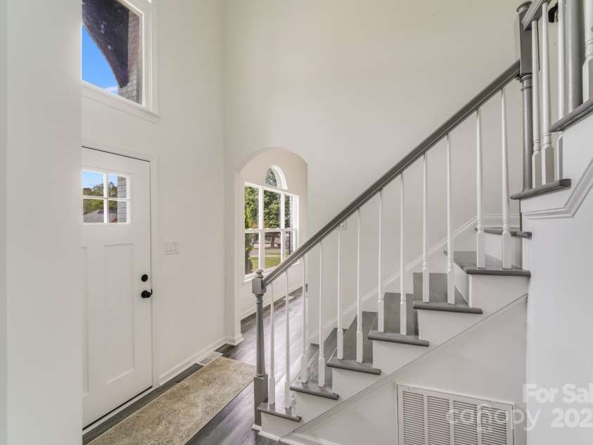 144 Walking Horse Run, Stanley, NC 28164.  MLS# CAR4288143, YatesRealty ID 8182. 