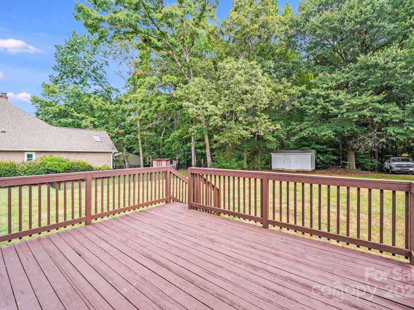 144 Walking Horse Run, Stanley, NC 28164.  MLS# CAR4288143, YatesRealty ID 8182. 