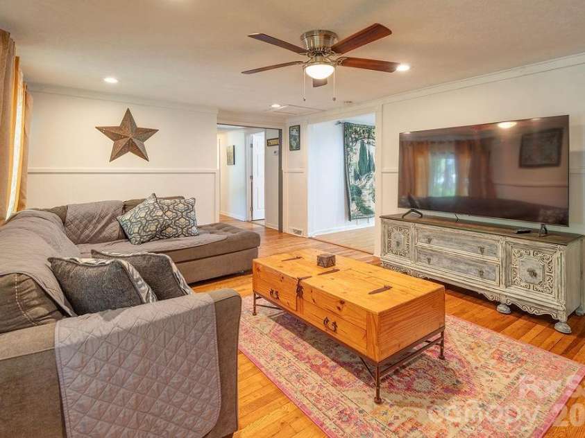 2143 Pisgah Highway, Candler, NC 28715.  MLS# CAR4266869, YatesRealty ID 8183. 