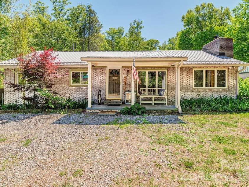 2143 Pisgah Highway, Candler, NC 28715.  MLS# CAR4266869, YatesRealty ID 8183. 