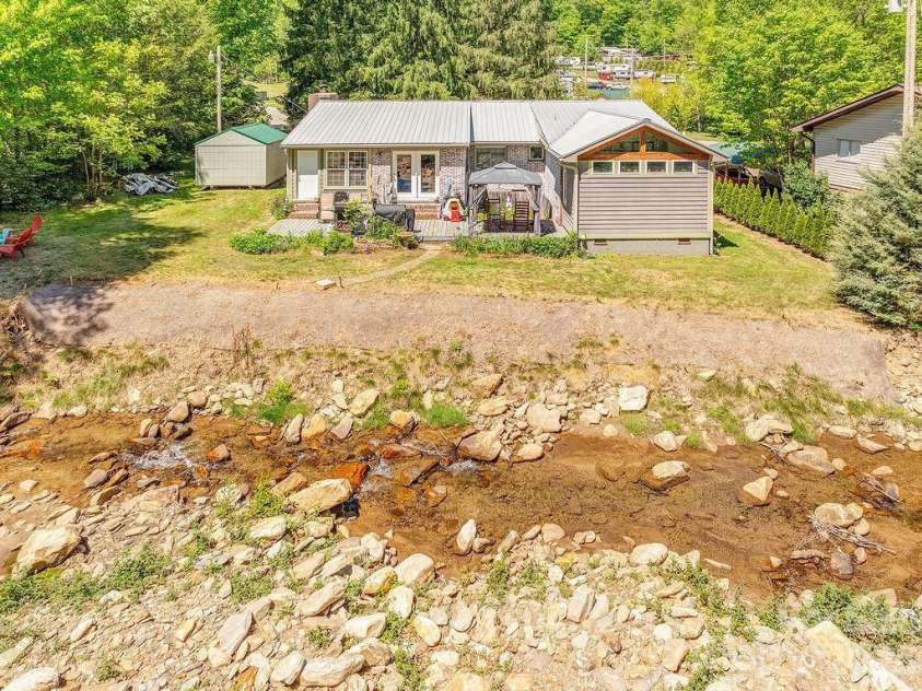 2143 Pisgah Highway, Candler, NC 28715.  MLS# CAR4266869, YatesRealty ID 8183. 