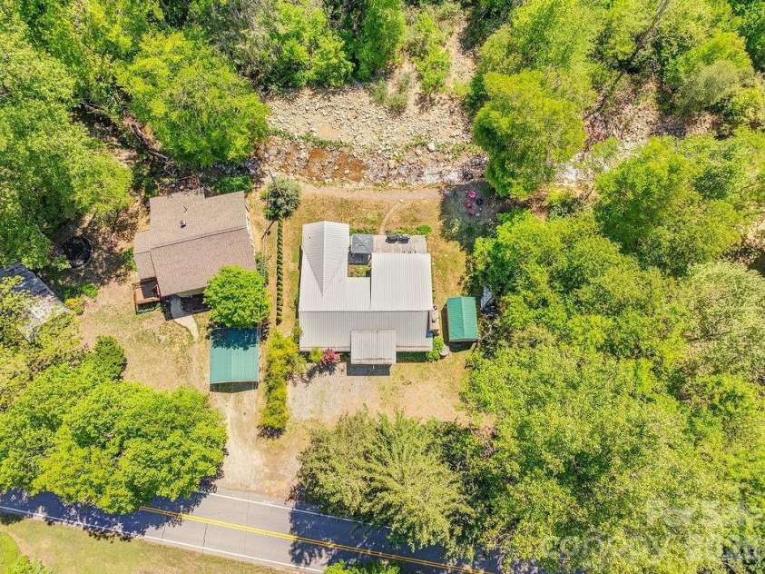 2143 Pisgah Highway, Candler, NC 28715.  MLS# CAR4266869, YatesRealty ID 8183. 