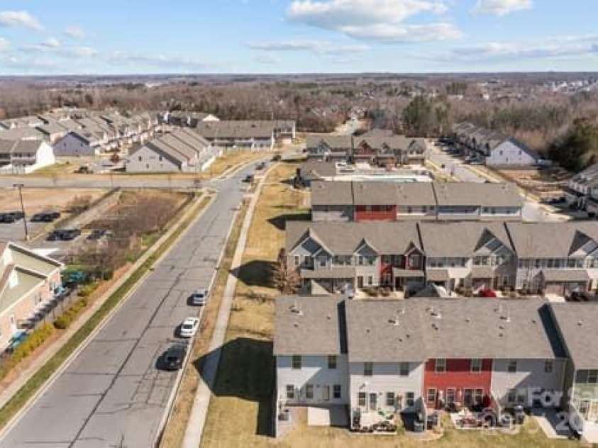 11142 Jc Murray Drive, Concord, NC 28027.  MLS# CAR4226944, YatesRealty ID 8185. Edison Square