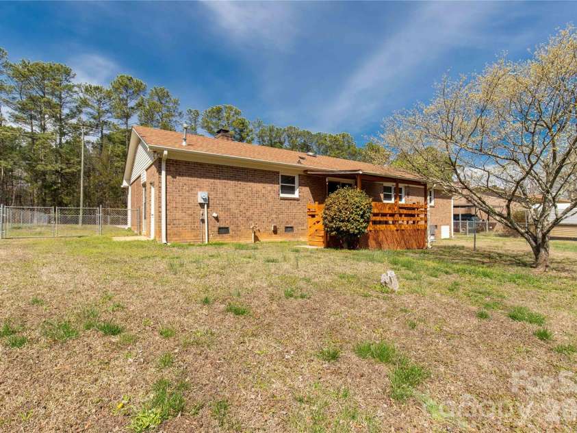 3134 Barney Rhett Circle, Rock Hill, SC 29732.  MLS# CAR4359168, YatesRealty ID 8185. 