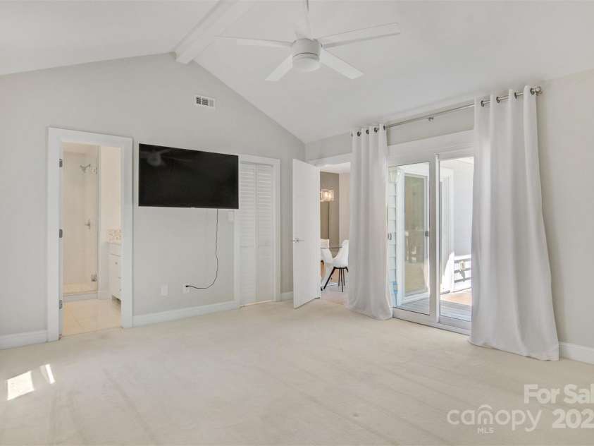 308 Southland Road, Huntersville, NC 28078.  MLS# CAR4249839, YatesRealty ID 8188. 
