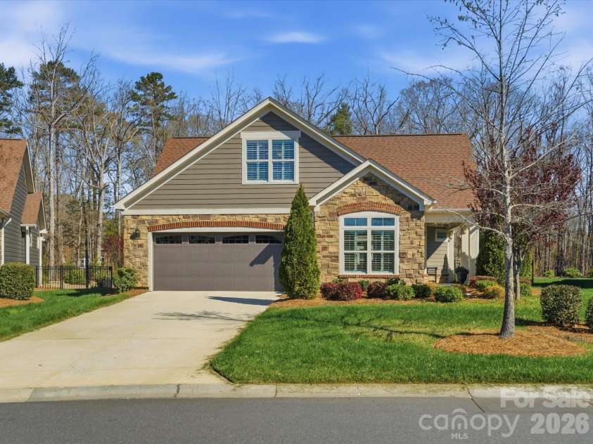 1180 Avalon Place, Matthews, NC 28104.  MLS# CAR4361510, YatesRealty ID 8189. 