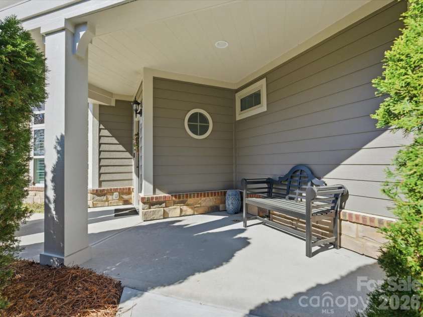 1180 Avalon Place, Matthews, NC 28104.  MLS# CAR4361510, YatesRealty ID 8189. 