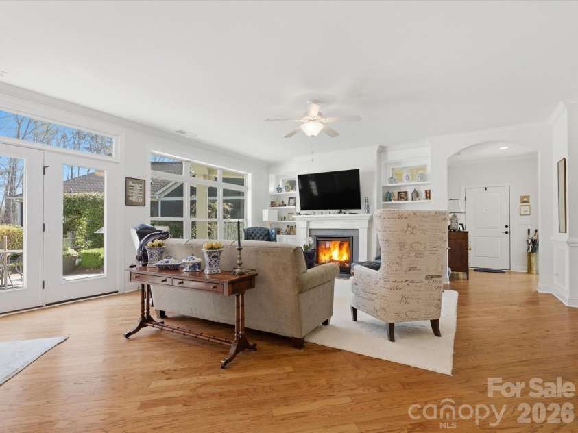 1180 Avalon Place, Matthews, NC 28104.  MLS# CAR4361510, YatesRealty ID 8189. 